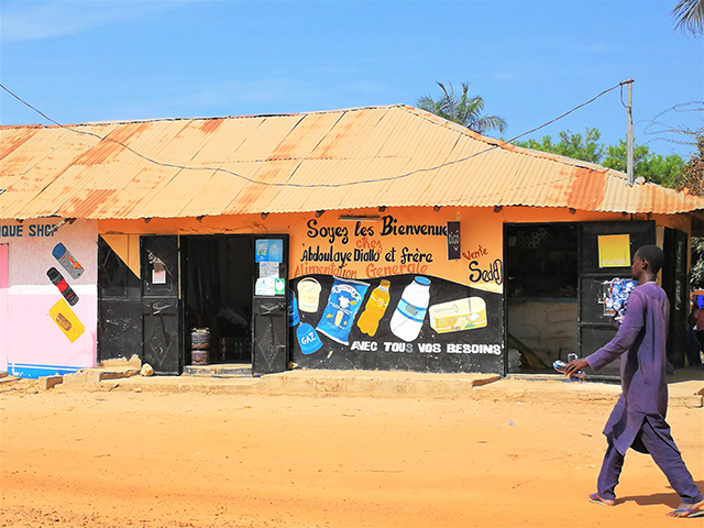 Boutique sénégalaise, Abene, Casamance, sud du Sénégal