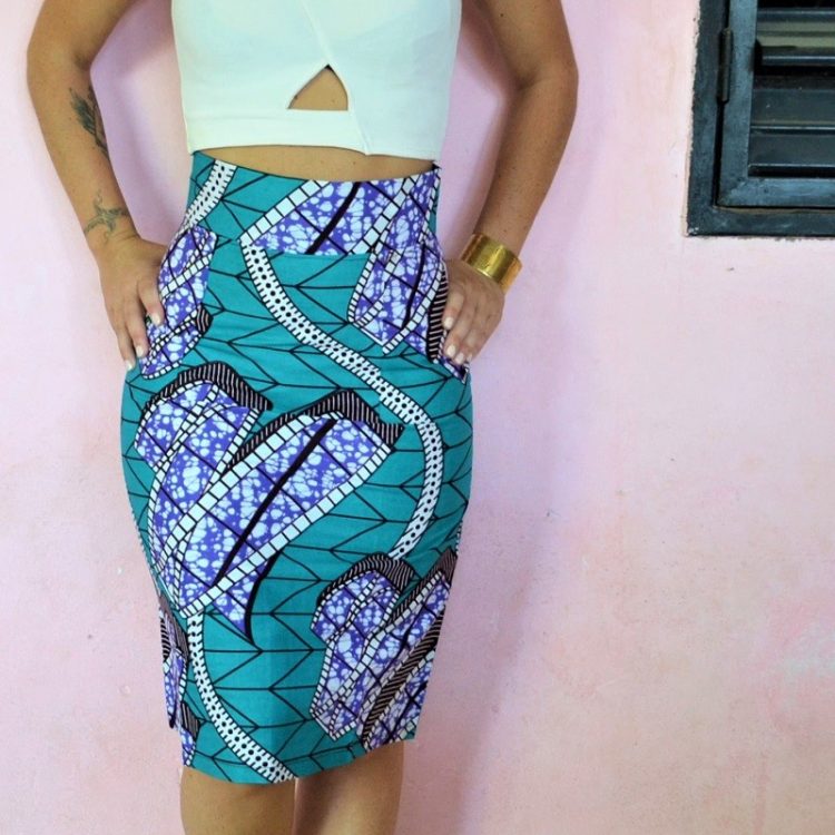 jupe droite, jupe crayon, jupe taille haute en tissu wax, tissu africain motif Thies Sénégal